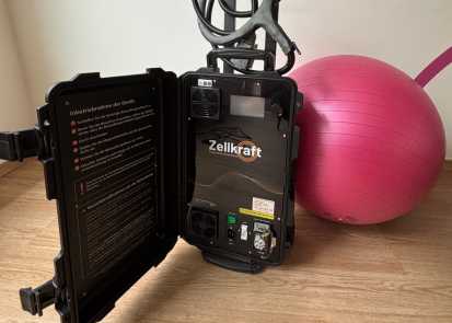 ZELLKRAFT Magnetfeldanwendung für Reiter und Pferde. Reiter-Gesundheit im Reitsimulator Studio.